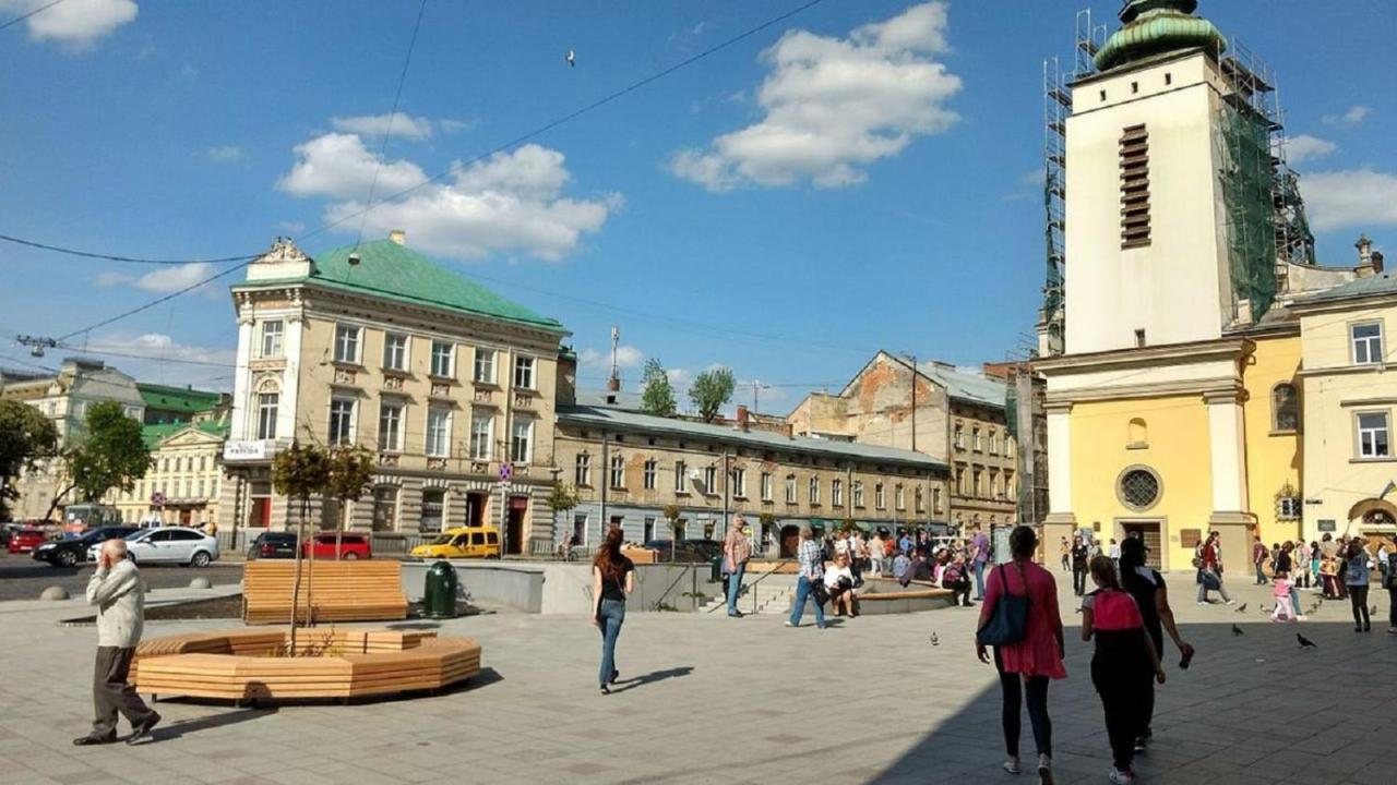 Smart Apartment On Filatova Lviv Exteriör bild